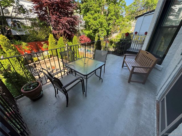 91 72nd Street, Brooklyn, NY 11209