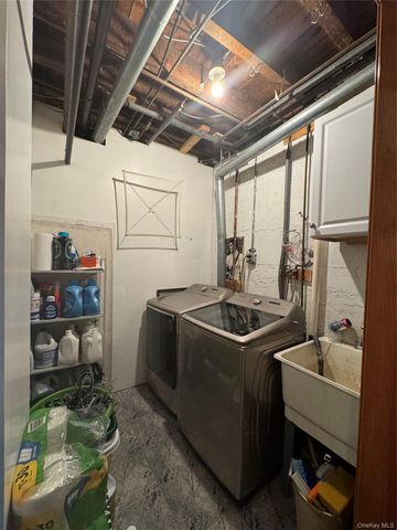 91 72nd Street, Brooklyn, NY 11209