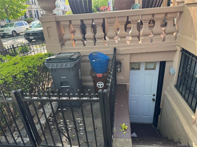 91 72nd Street, Brooklyn, NY 11209