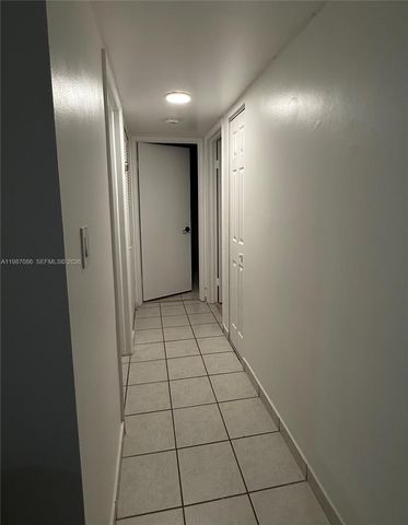 9437 Fontainebleau Blvd 110-16, Miami, FL 33172