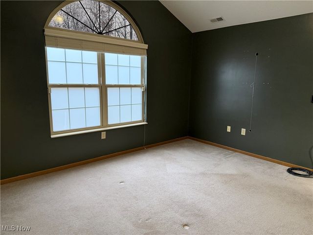 8823 Scotslanding Circle NW, Massillon, OH 44646