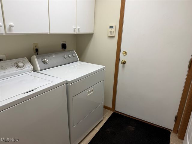 8823 Scotslanding Circle NW, Massillon, OH 44646