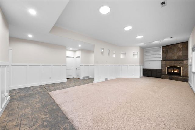 2306 W Rainier Ct, Spokane, WA 99208