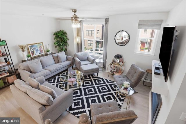 2861 HOKIE LN, Alexandria, VA 22306