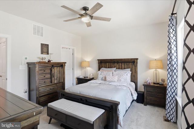 2861 HOKIE LN, Alexandria, VA 22306