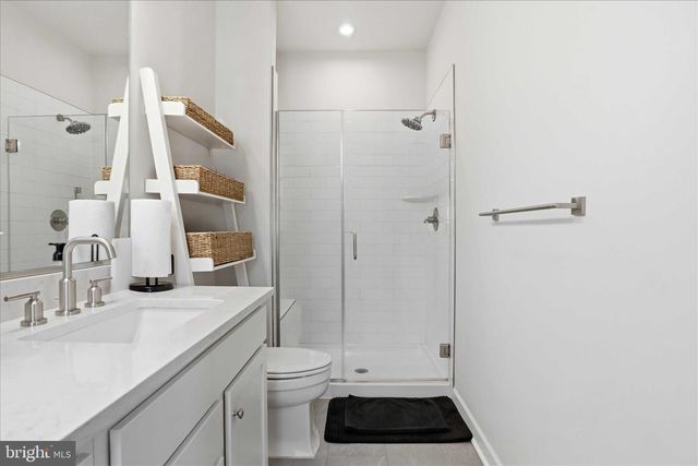 2861 HOKIE LN, Alexandria, VA 22306