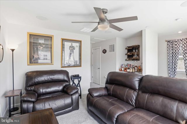 2861 HOKIE LN, Alexandria, VA 22306
