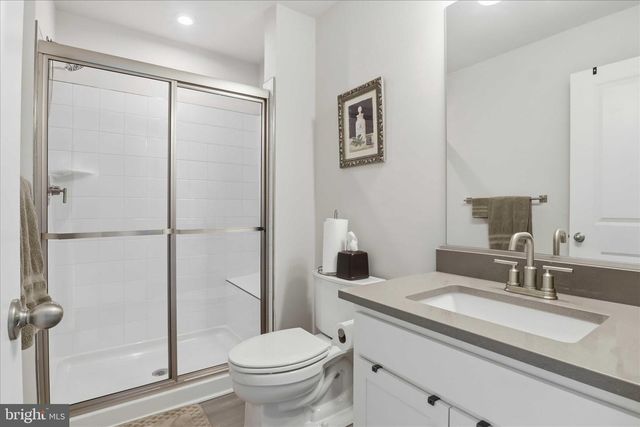 2861 HOKIE LN, Alexandria, VA 22306