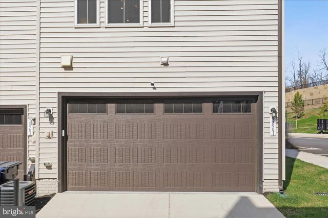 2861 HOKIE LN, Alexandria, VA 22306