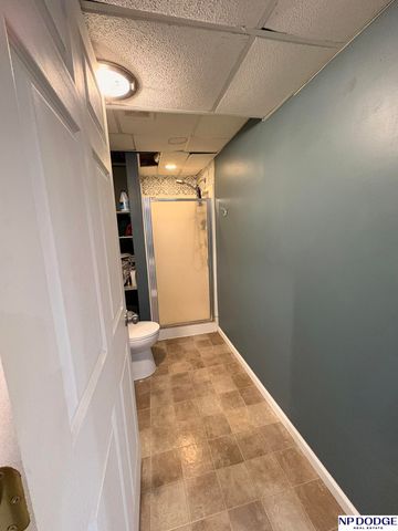 2140 SW 16Th Street, Lincoln, NE 68522