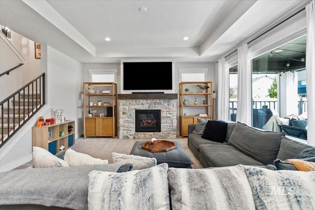 10393 Millgrain St., Nampa, ID 83687