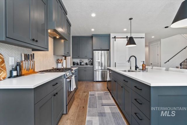 10393 Millgrain St., Nampa, ID 83687