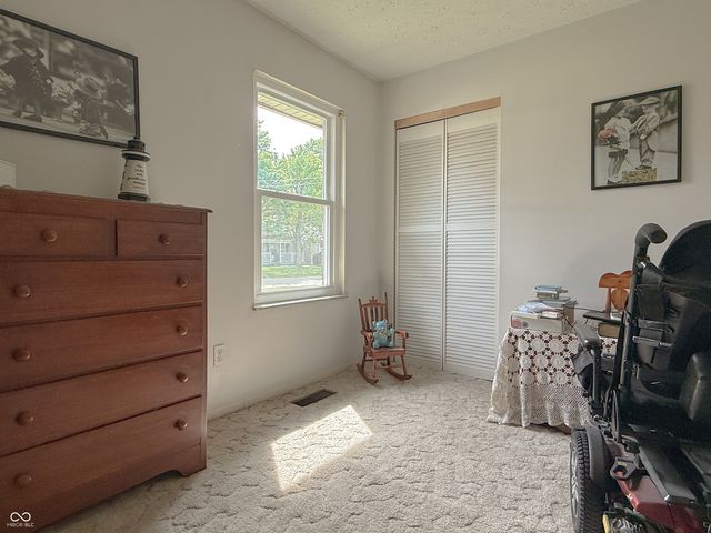 9832 5th Street, Taylorsville, IN 47280
