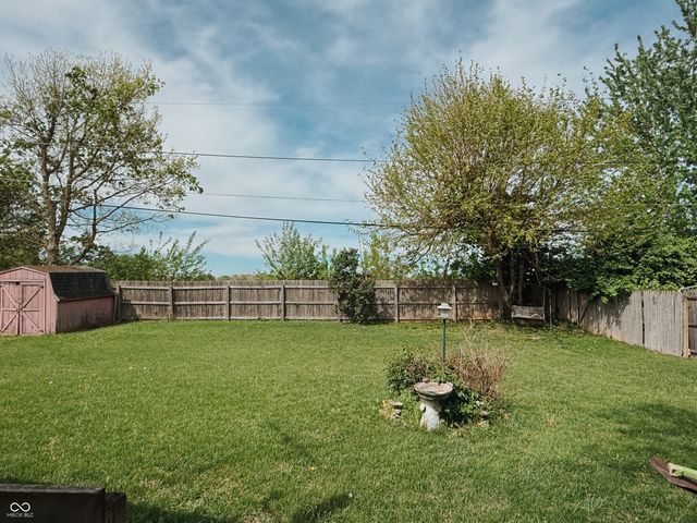 9832 5th Street, Taylorsville, IN 47280