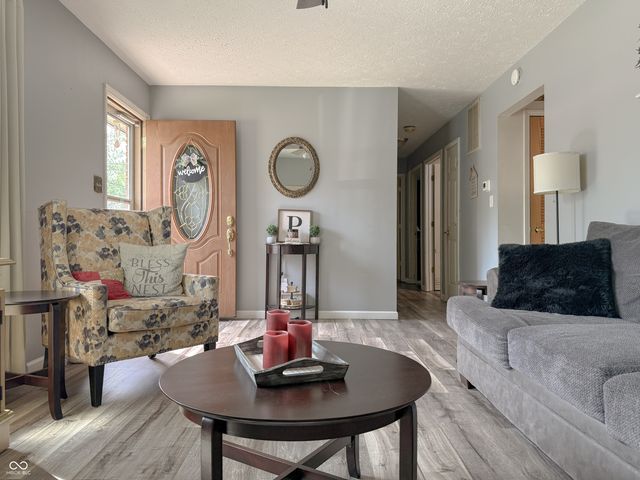 9832 5th Street, Taylorsville, IN 47280