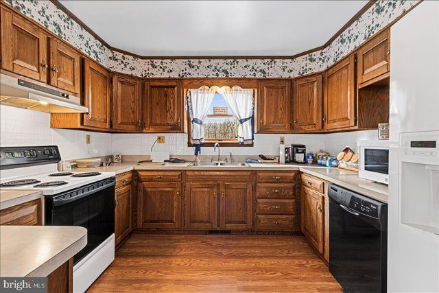 12530 SEAVOLT RD, Hancock, MD 21750