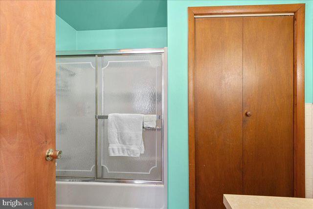 12530 SEAVOLT RD, Hancock, MD 21750