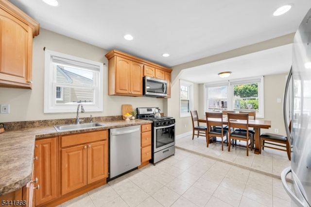 38 Kierstead Ave, Nutley Twp., NJ 07110