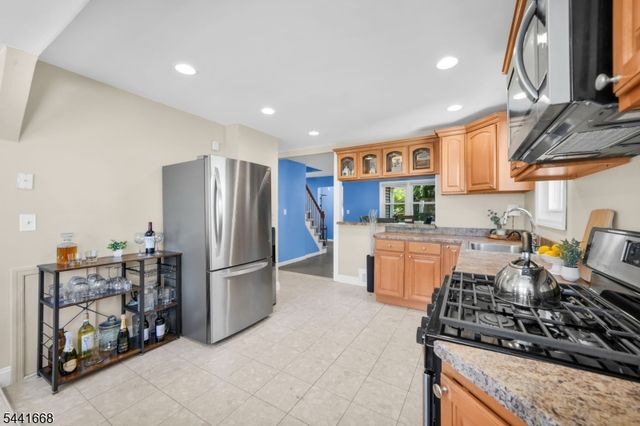 38 Kierstead Ave, Nutley Twp., NJ 07110