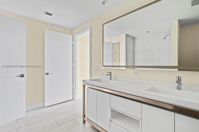 2000 Metropica Way 2202, Sunrise, FL 33323
