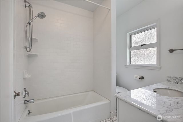 2250 NE 175th Street, Shoreline, WA 98155