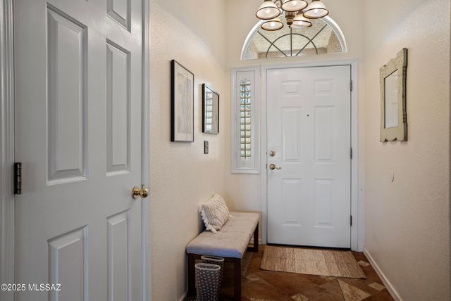 7620 W Running Bear Drive, Tucson, AZ 85743