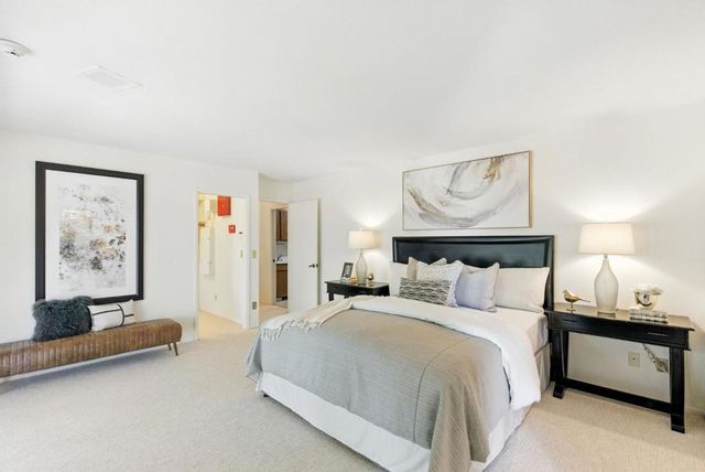 12391 Farr Ranch Court, Saratoga, CA 95070