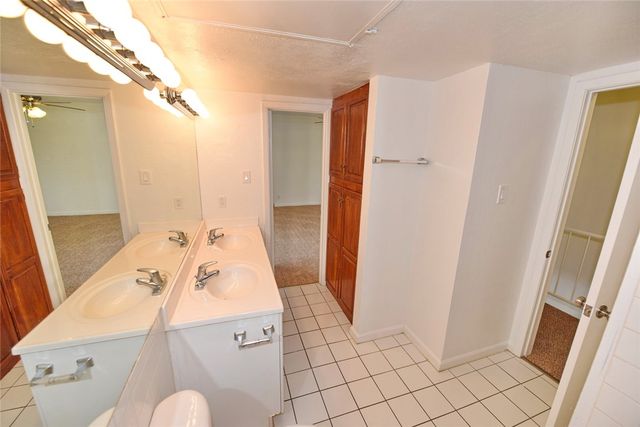 4033 Gilbert Avenue 205, Dallas, TX 75219