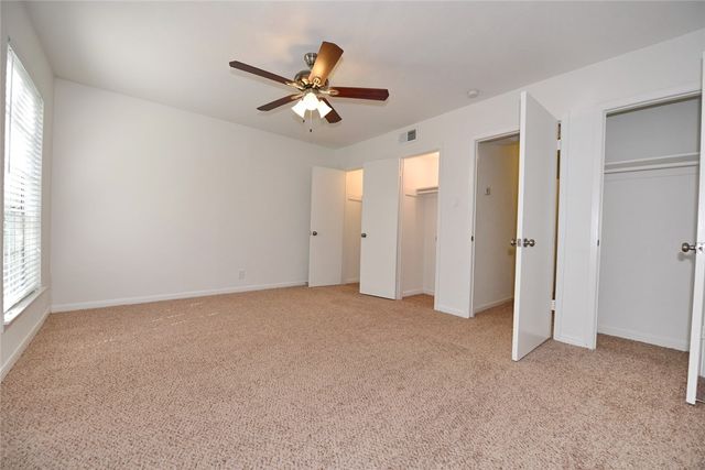 4033 Gilbert Avenue 205, Dallas, TX 75219