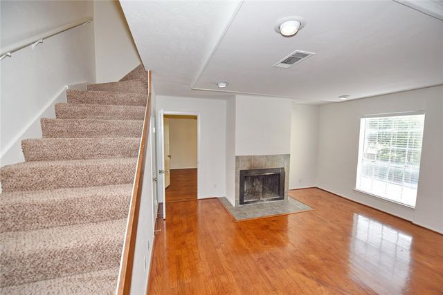 4033 Gilbert Avenue 205, Dallas, TX 75219