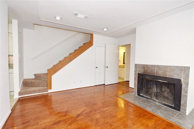 4033 Gilbert Avenue 205, Dallas, TX 75219