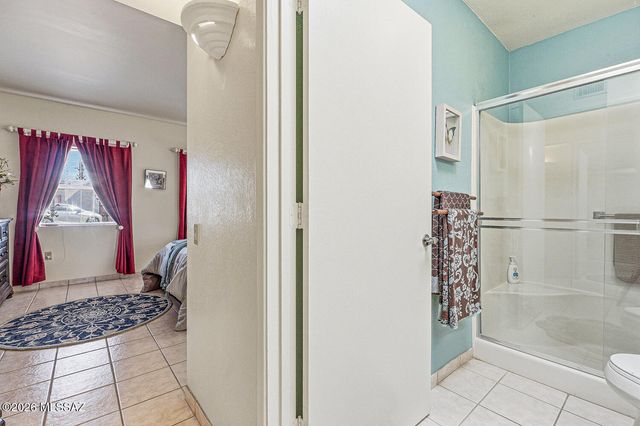 569 W Ocotillo Place, Green Valley, AZ 85614