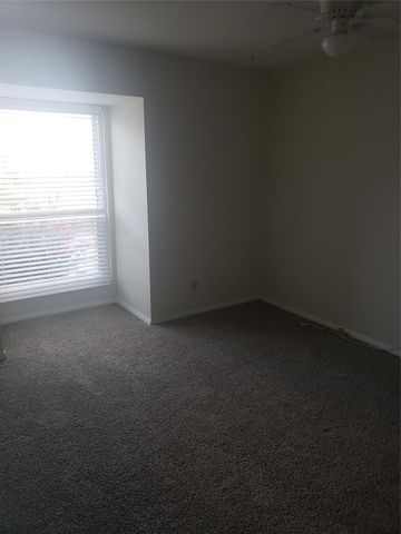 16120 Stuebner Airline Road 603, Spring, TX 77379