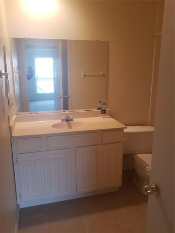 16120 Stuebner Airline Road 603, Spring, TX 77379
