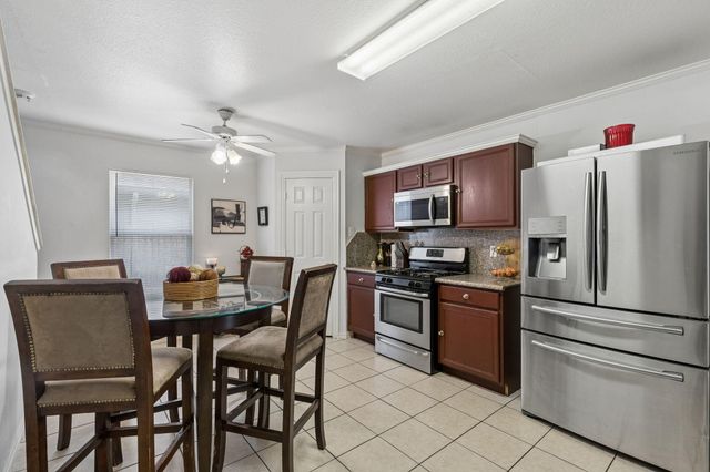 7118 Rising Brook Drive, Cypress, TX 77433