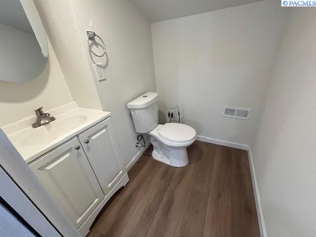 1414 S Fir St., Kennewick, WA 99337