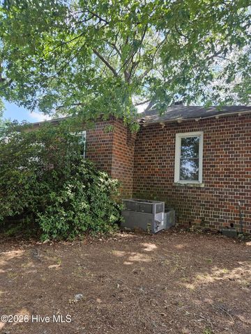 4152 E Horne Avenue, Farmville, NC 27828