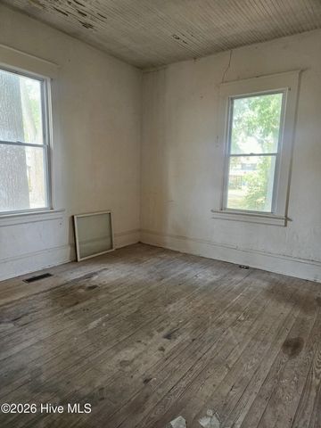 4152 E Horne Avenue, Farmville, NC 27828