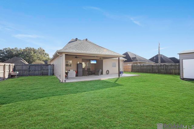 14469 Essen Terrace Dr, Gonzales, LA 70737