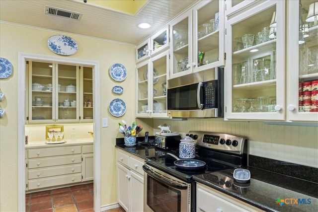 13650 Blackberry Road, Salado, TX 76571