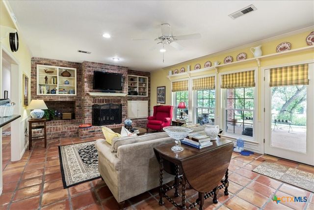 13650 Blackberry Road, Salado, TX 76571