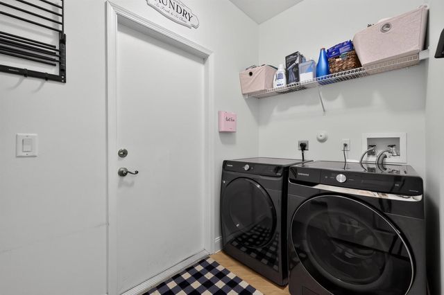 2159 MAN OF WAR, West Palm Beach, FL 33411
