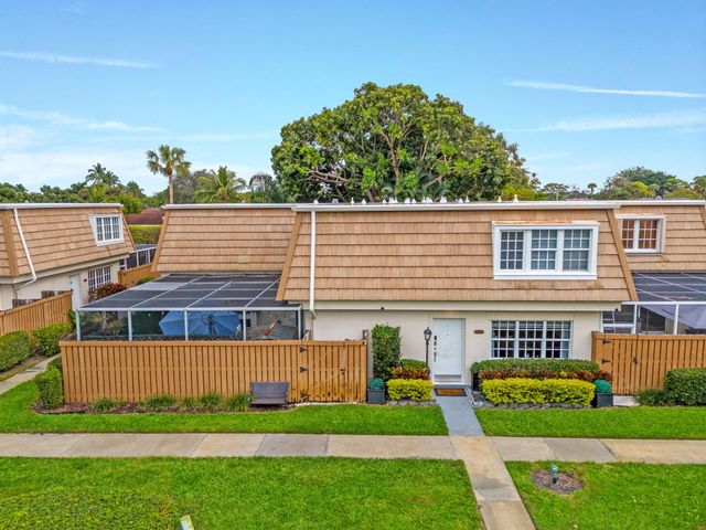 11625 Winchester Drive C, Palm Beach Gardens, FL 33410