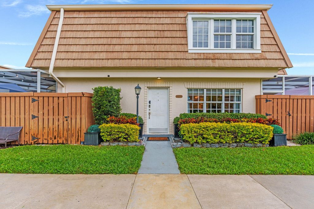 11625 Winchester Drive C, Palm Beach Gardens, FL 33410