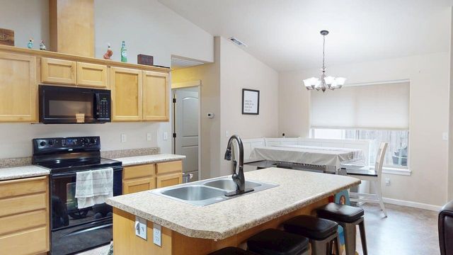 1821 SW I Street, Grants Pass, OR 97526