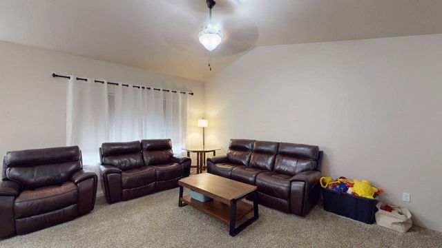 1821 SW I Street, Grants Pass, OR 97526