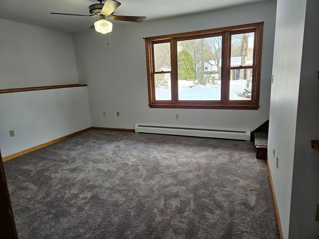 61 Randall Wood Dr, Montague, MA 01351