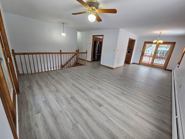 61 Randall Wood Dr, Montague, MA 01351