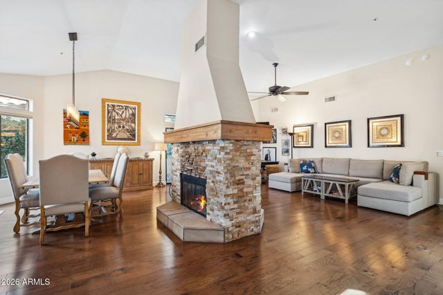 8041 E DEL TORNASOL Drive, Scottsdale, AZ 85258