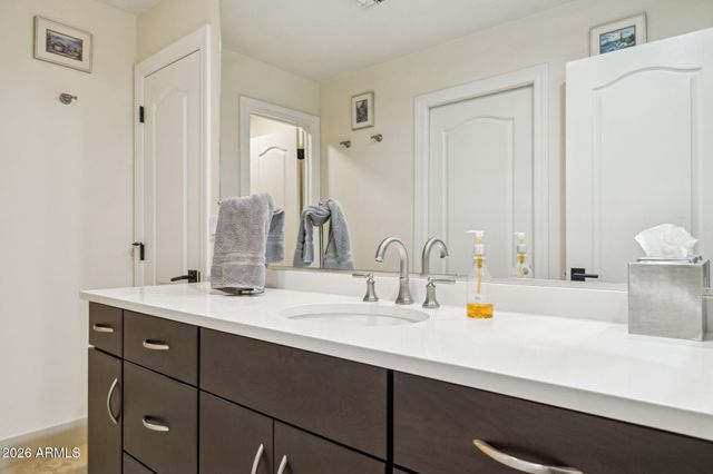 8041 E DEL TORNASOL Drive, Scottsdale, AZ 85258